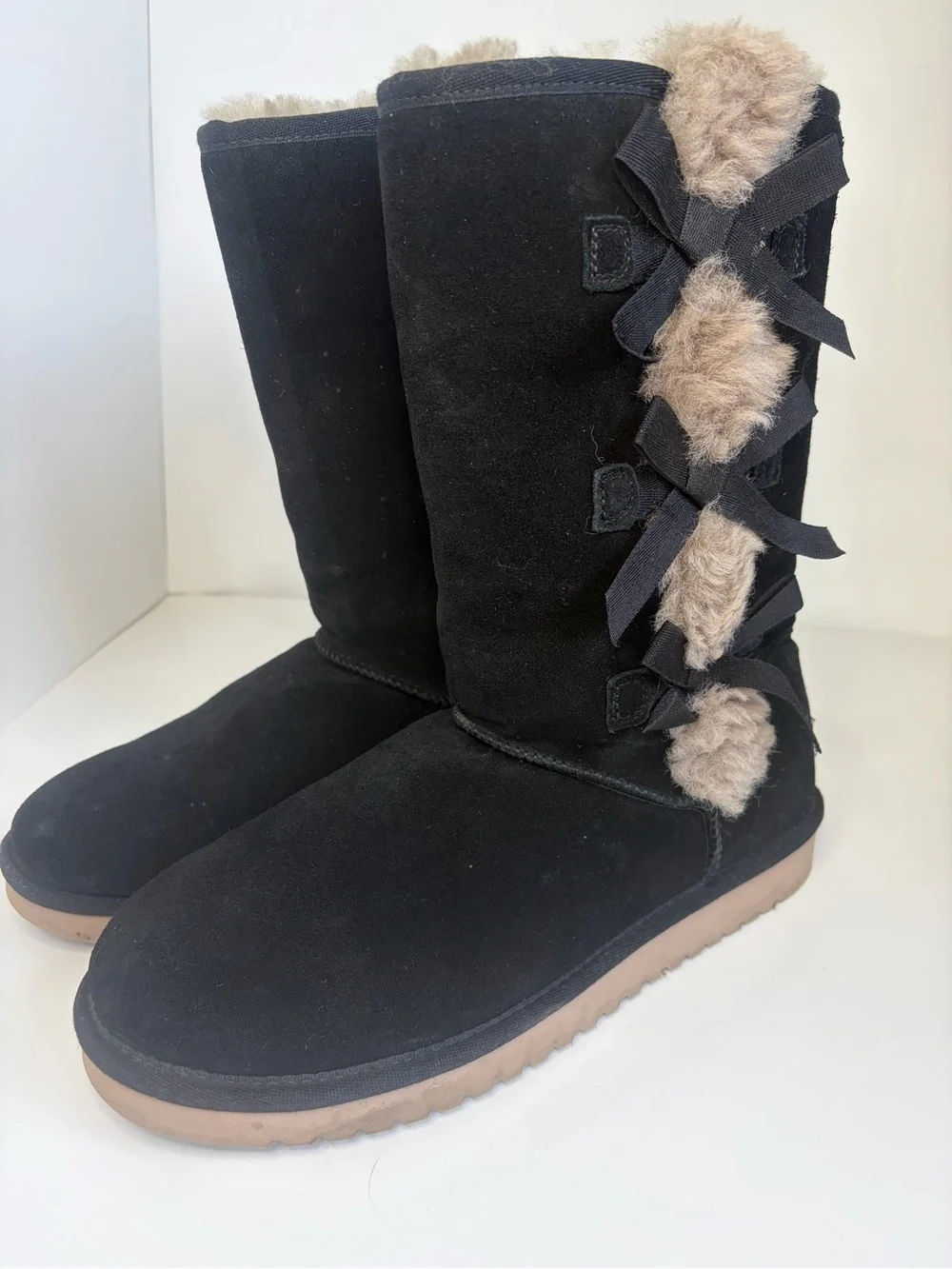 Koolaburra by Ugg Victoria Tall Black Suede Boots w/ Bow Accent Womens size 9